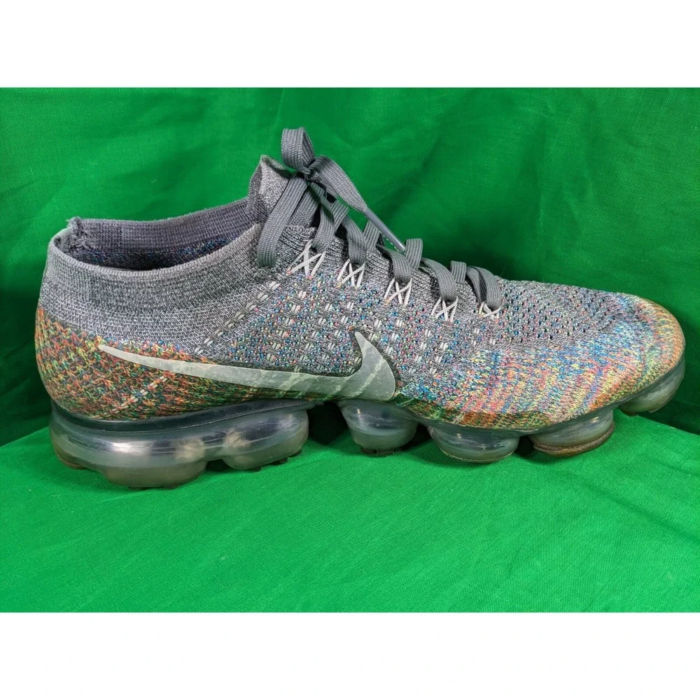 Nike Air VaporMax Silver Grey Athletic Sneakers Mens Size 9 849558-019 - Picture 6 of 10
